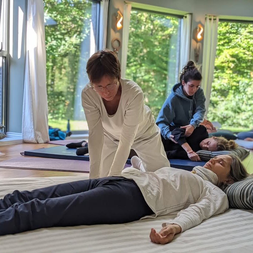 Le massage shiatsu au sol